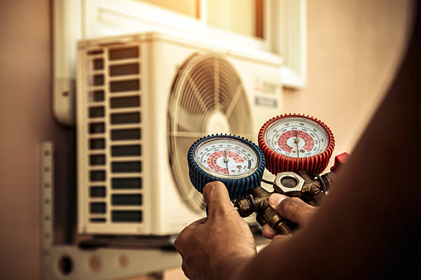 Professional Hvac technician working in Revere, PA